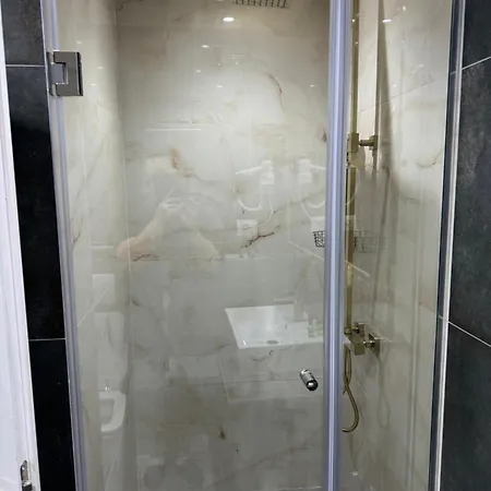Hotel Royal 3*
