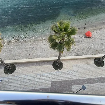 Royal Hotel Sarandë