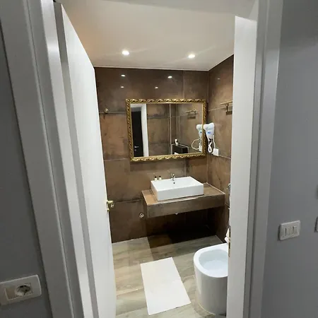 Royal 3* Sarandë