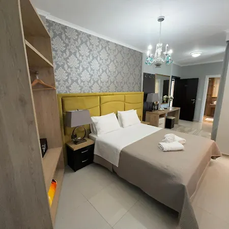 Royal Hotel 3*
