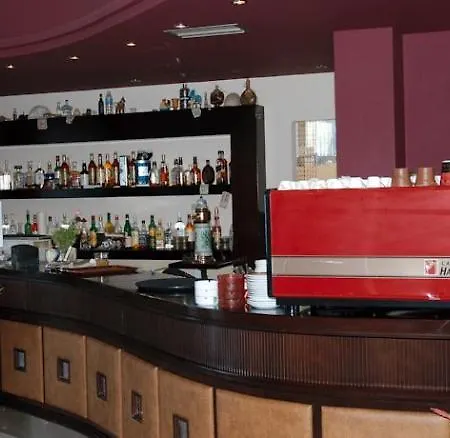 Royal 3* Sarandë