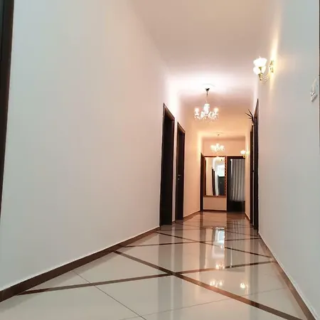 Royal 3* Sarandë