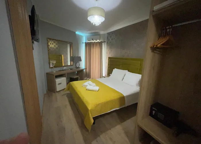 Royal 3* Sarandë